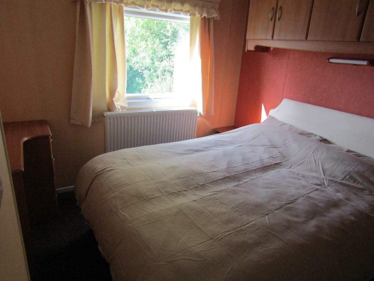 Fenlake Holiday Accommodation Metheringham Eksteriør billede