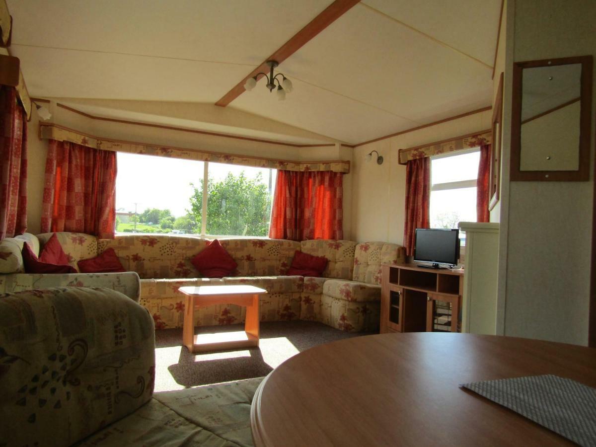 Fenlake Holiday Accommodation Metheringham Eksteriør billede